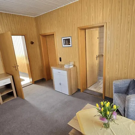 Am Kirschberg 3*