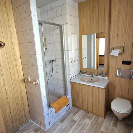 Am Kirschberg 3* Weimar (Thuringia)