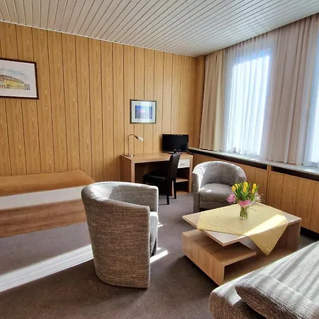 Pensionat Am Kirschberg 3*